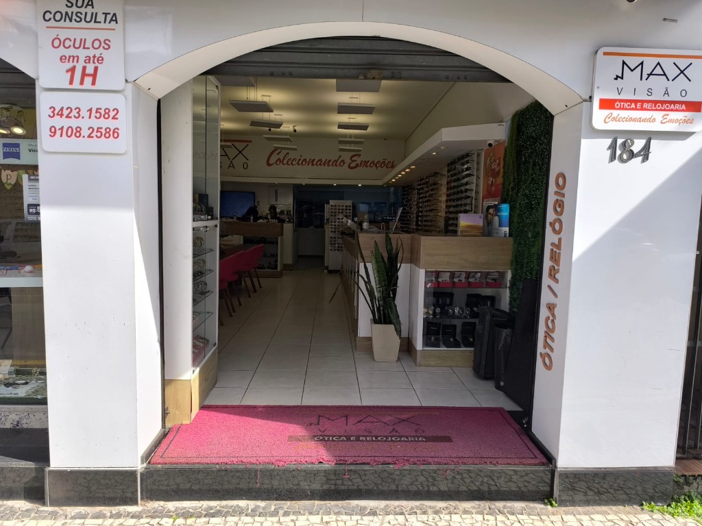 Entrada da Max Visão em Paranaguá